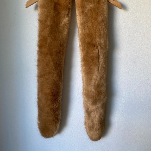 Zara Accessories Faux Fur Scarf Shawl Wrap - Picture 2 of 6